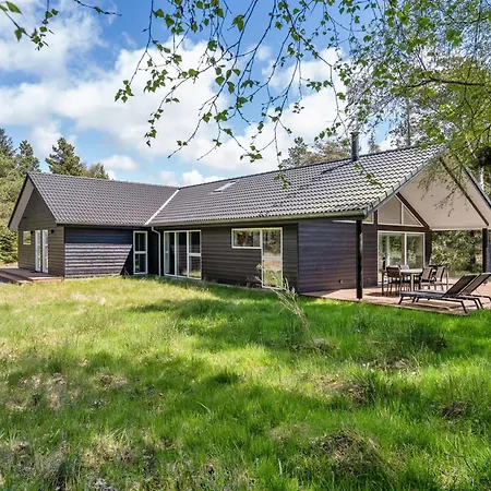 Feriehus Delan - 1-3km From The Sea By Interhome *